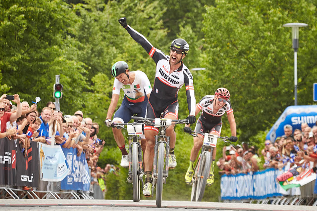 Alban Lakata is the 2017 UCI World Champion of XCM