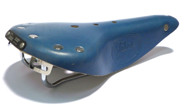Tabor Saddles presented its Sportier Leather Saddle model in The London Bike Show 2017