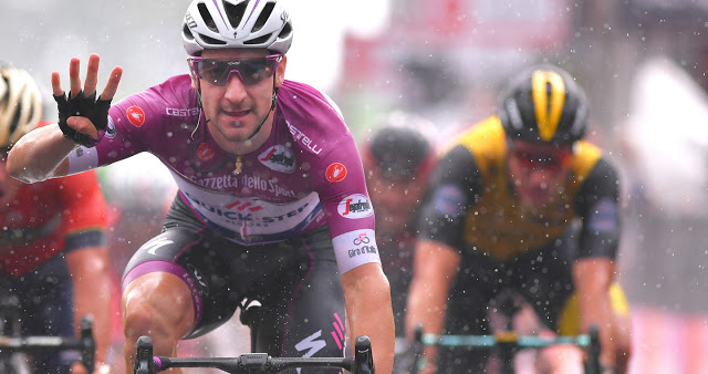 Giro d’Italia: Viviani and the sign of four