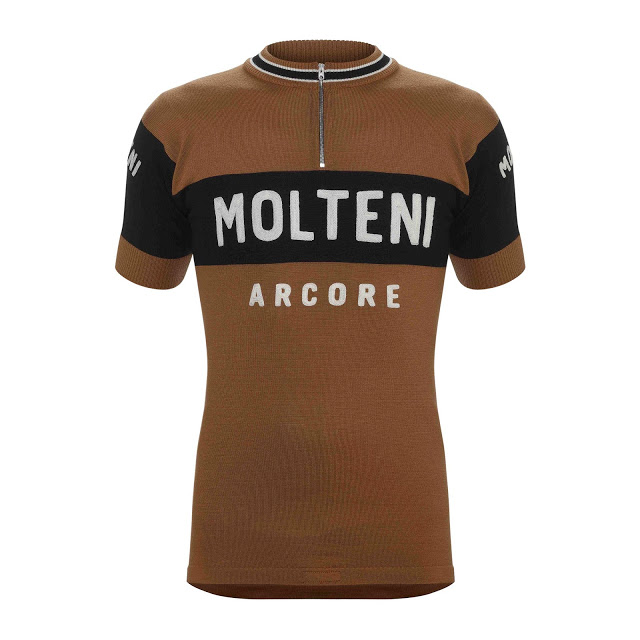 De Marchi introduced the first and only authorized replica of one of the most famous Jerseys in Cycling History