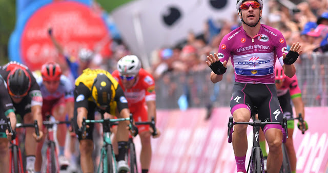 Viviani gets his hat-trick in style at the Giro d’Italia