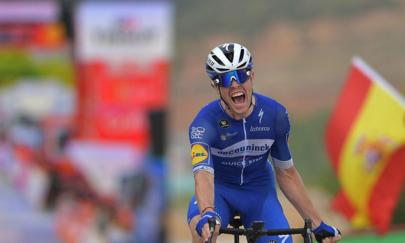 Vuelta a España: Rémi Cavagna Claims Sensational Breakaway Win