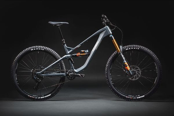 Introducing Guerrilla Gravity Gnarvana, the Trail Bike that Knows no Limits