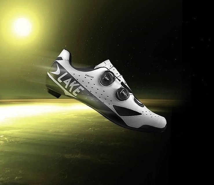 New Lake CX238 White Black Gives a New Light on Cycling Shoes!