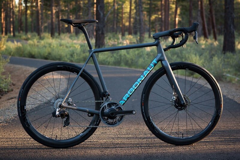 Argonaut RM3 - Intended to Be the Perfect Custom Carbon Road Bike