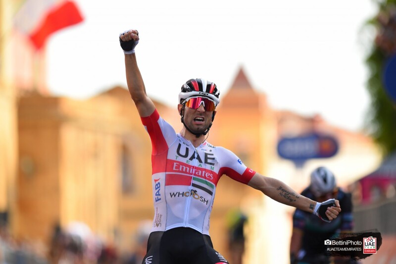 Ulissi Triumphs in the 2nd Stage of the Corsa Rosa