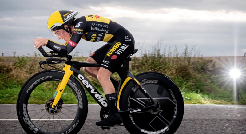 Henderson Crowned British Time Trial Champion