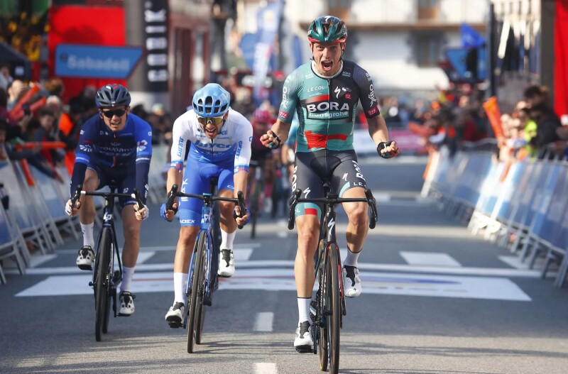 Ide Schelling Triumphs on Stage 2 and Takes Yellow Jersey at Tour of the Basque Country