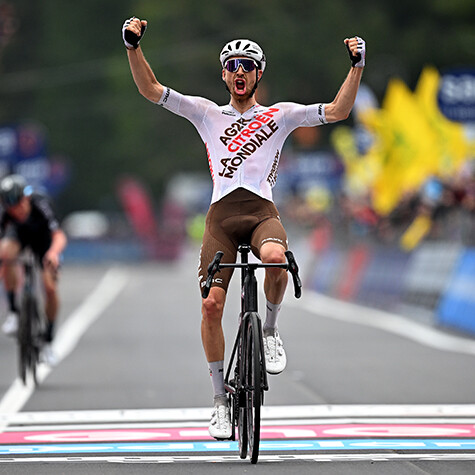 Aurélien Paret-Peintre Wins the Fourth Stage of the Giro d'Italia