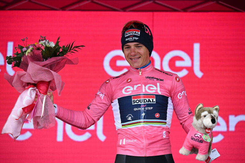 Giro d’Italia: Evenepoel Back in the Maglia Rosa
