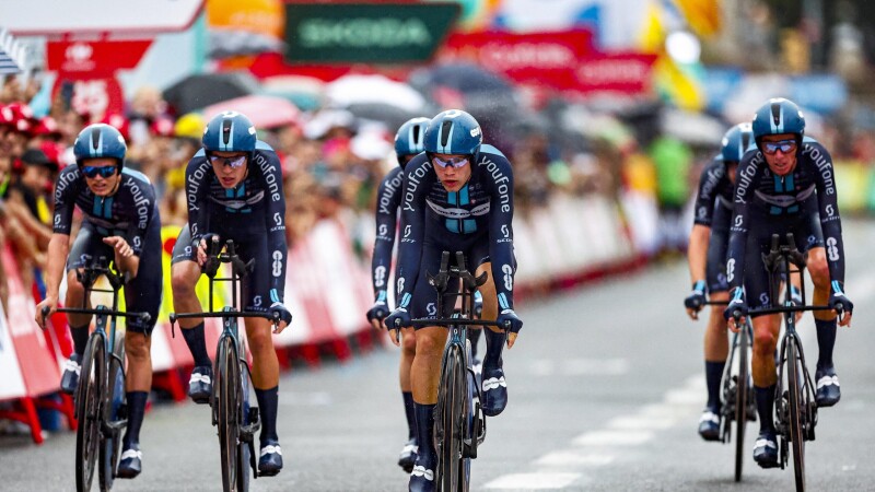 Team dsm-firmenich take opening TTT victory at Vuelta a España